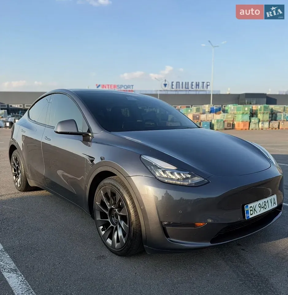 Tesla Model Y 2022 photo 3