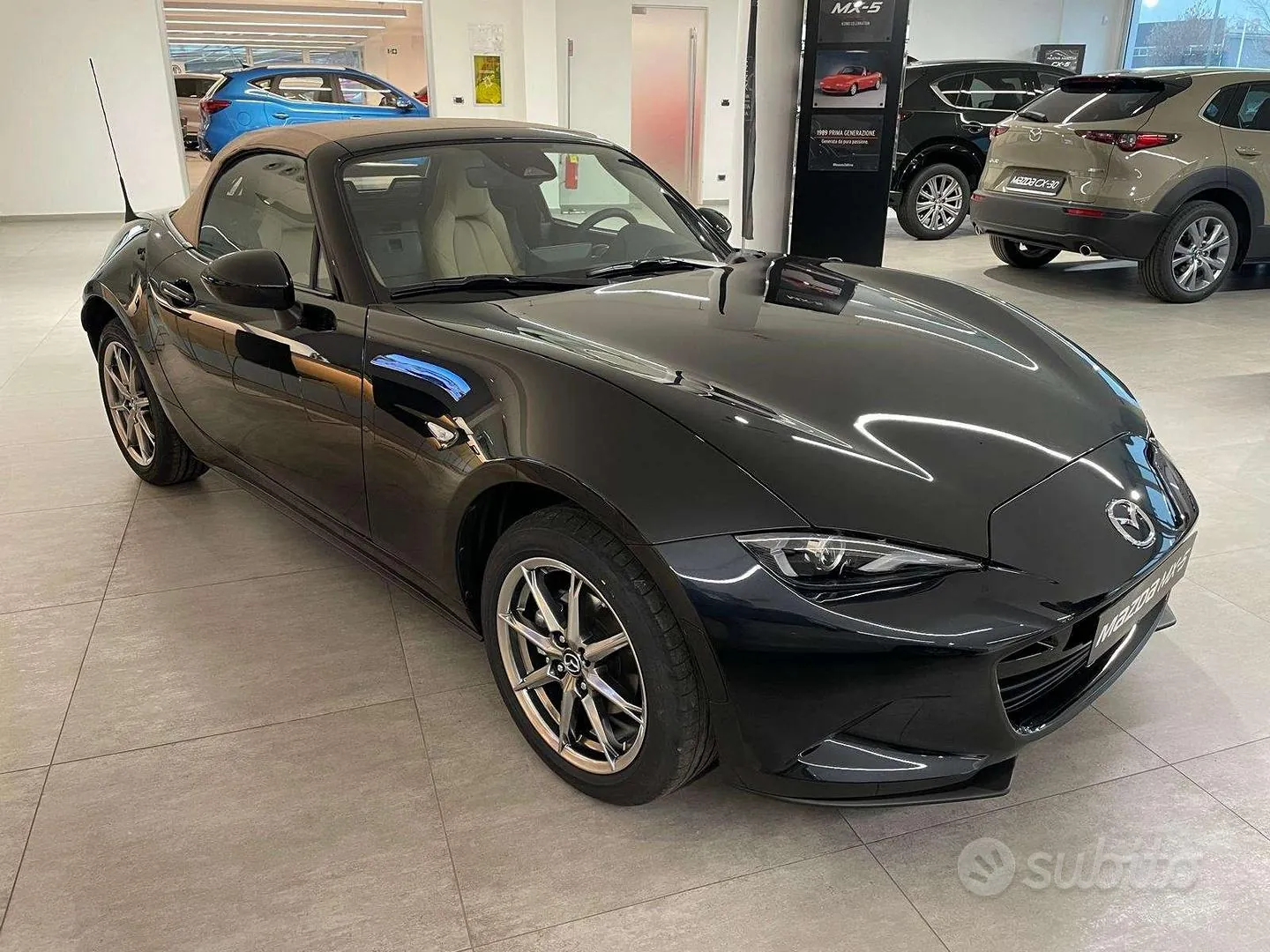 Mazda Mx-5 photo 3