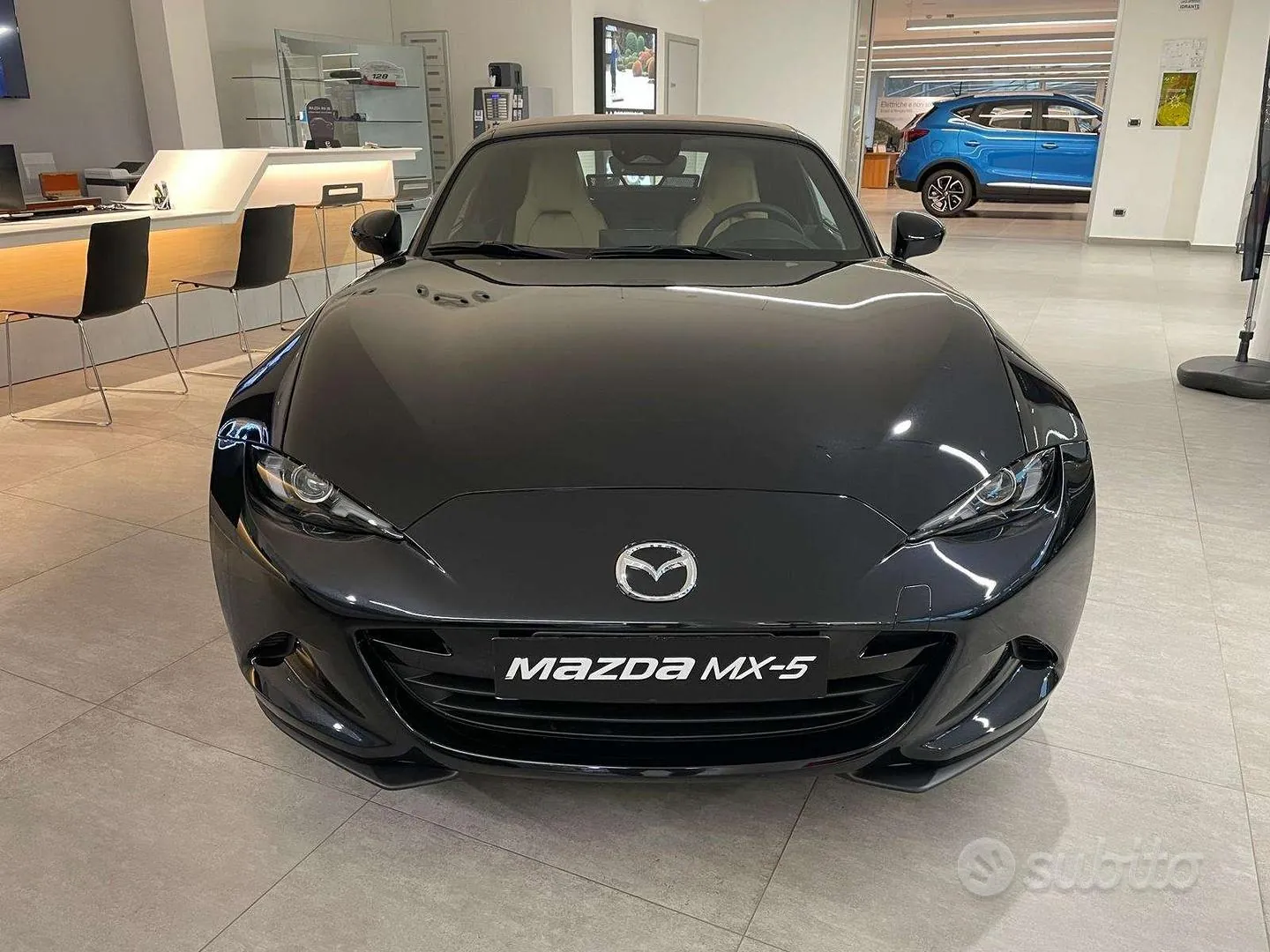 Mazda Mx-5 photo 2