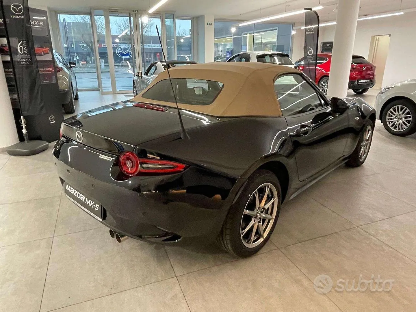 Mazda Mx-5 photo 5
