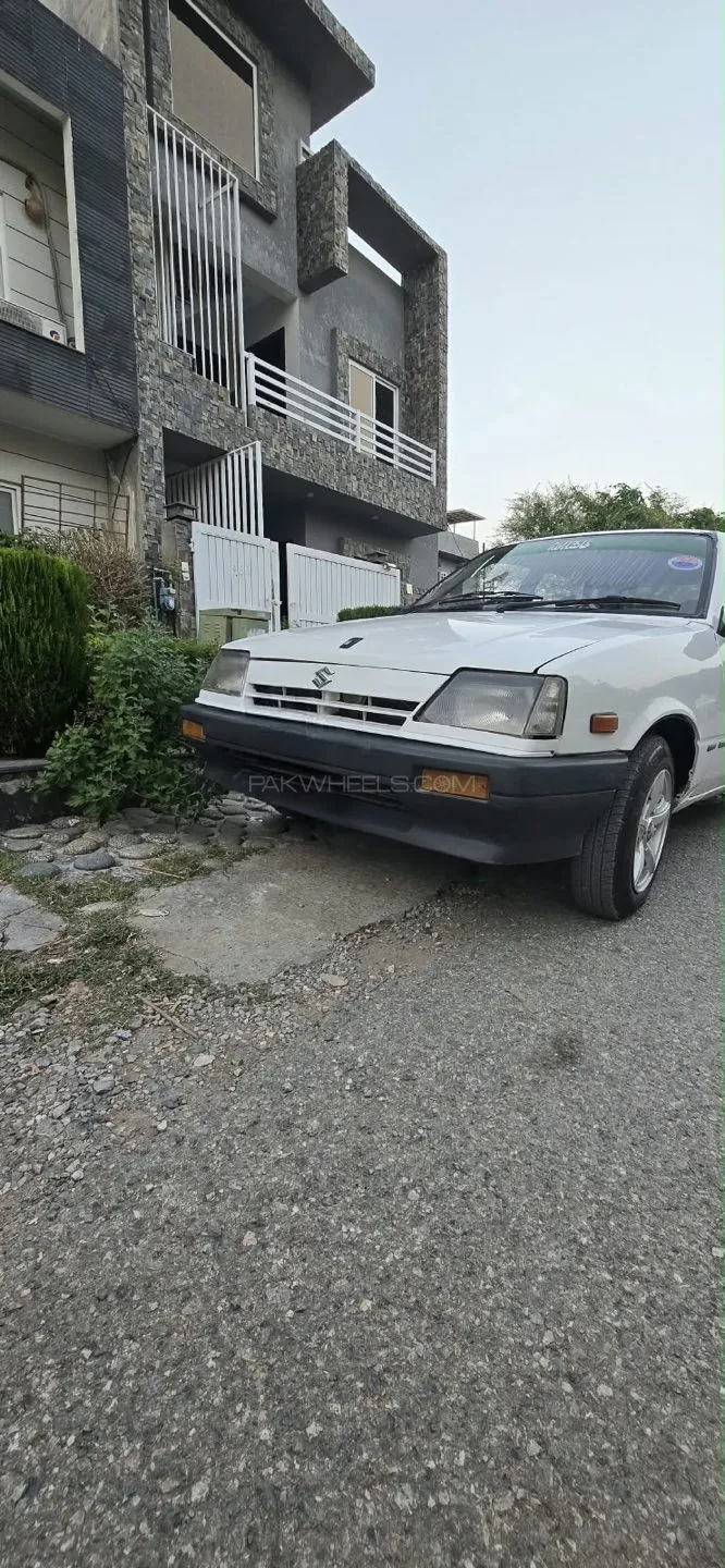 Suzuki Khyber