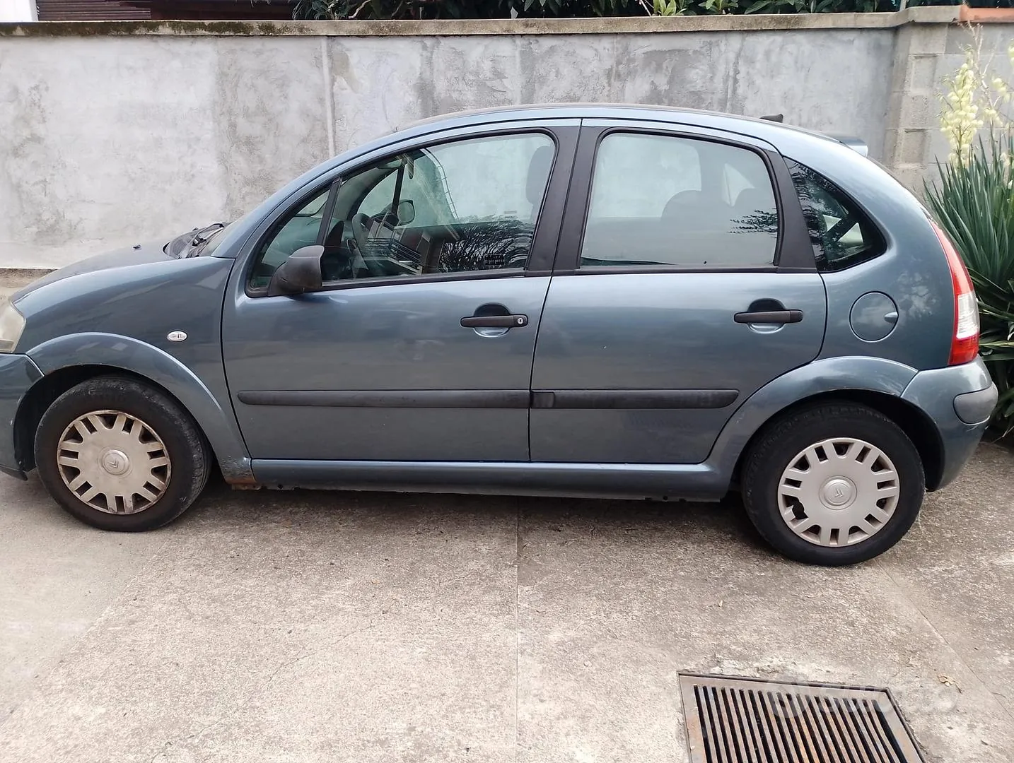 Citroen C3 2008 photo 2