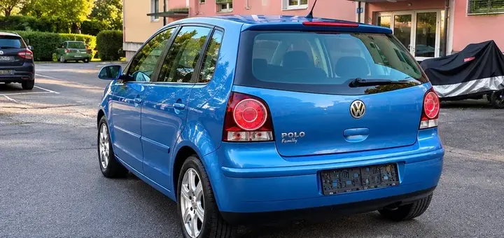 Volkswagen Polo 2007 photo 2