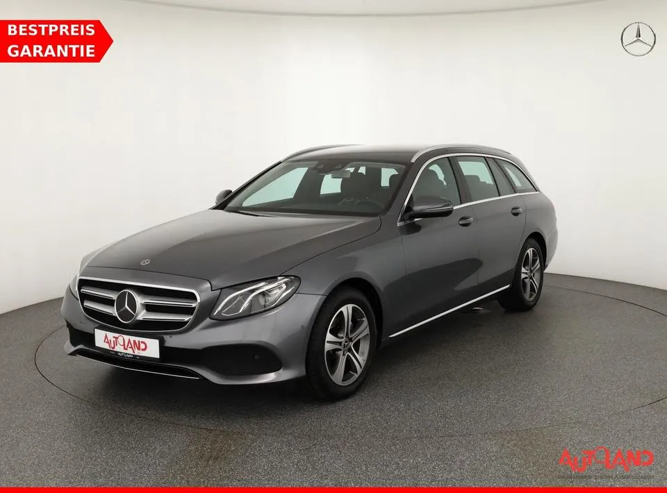 Mercedes-Benz E220