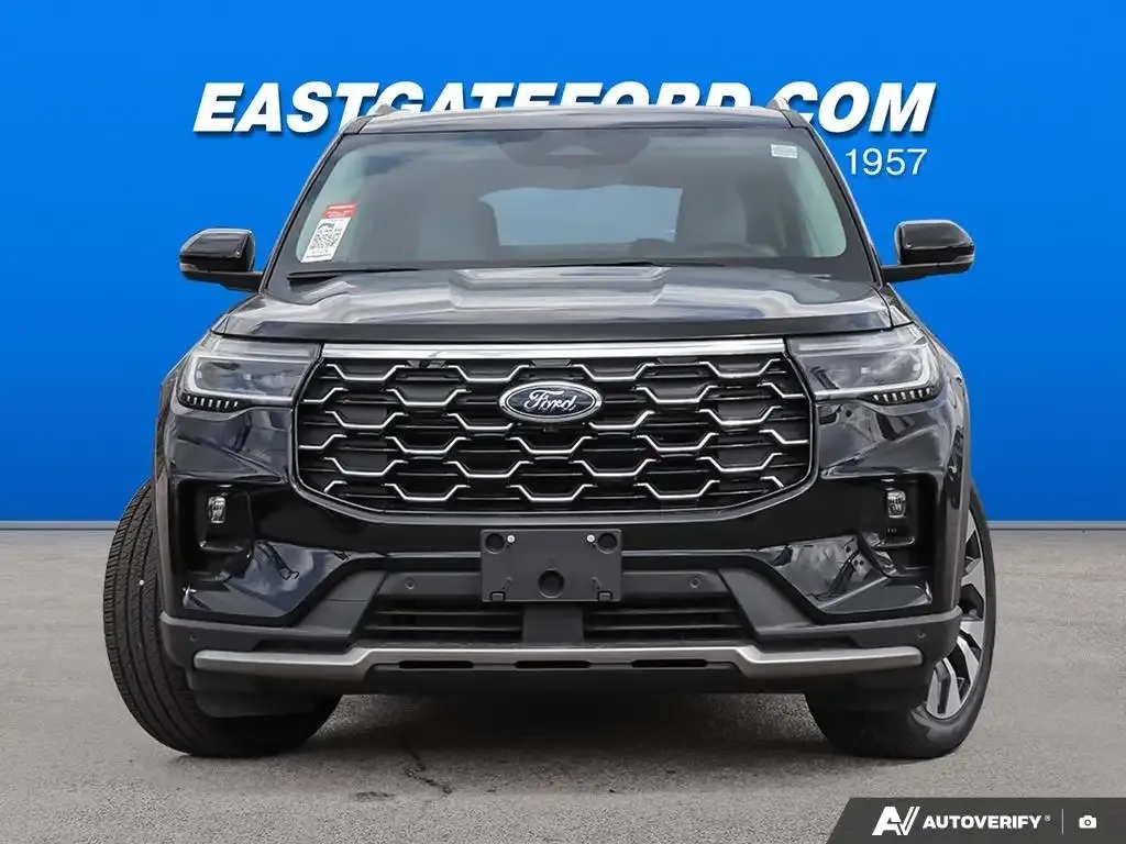 Ford Explorer 2026 photo 2