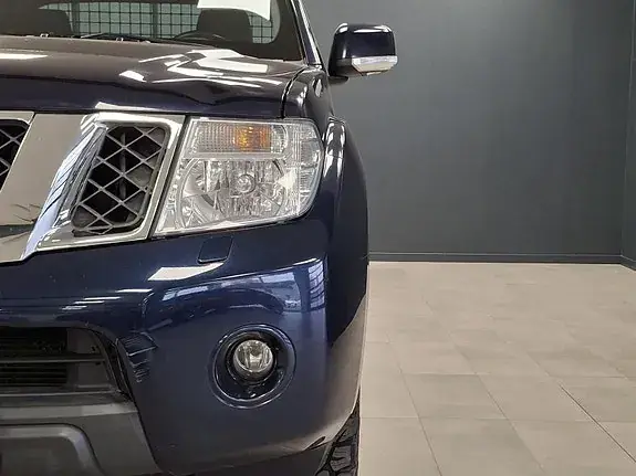 Nissan Navara 2015 photo 5