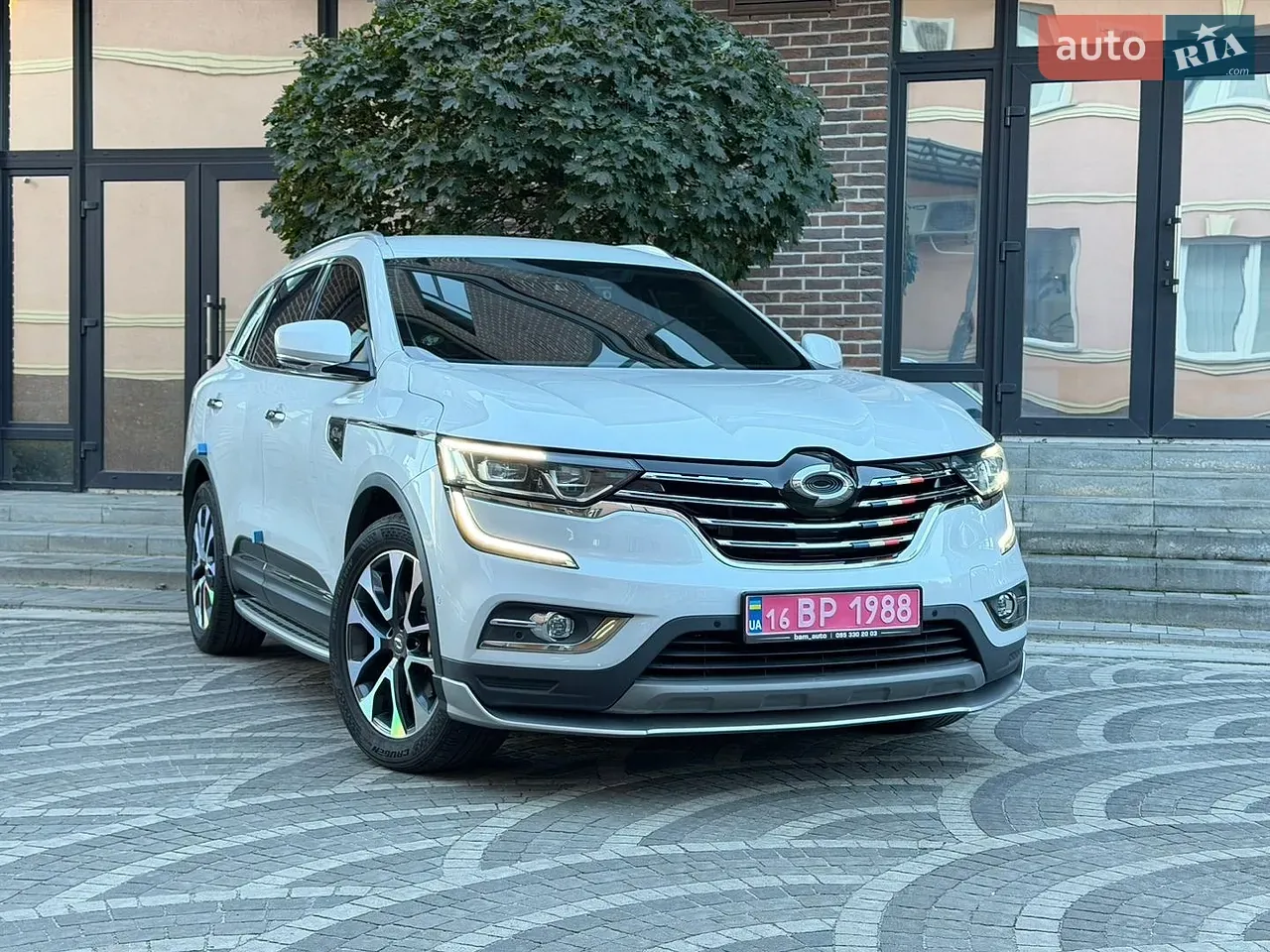 Renault Koleos 2018 photo 2