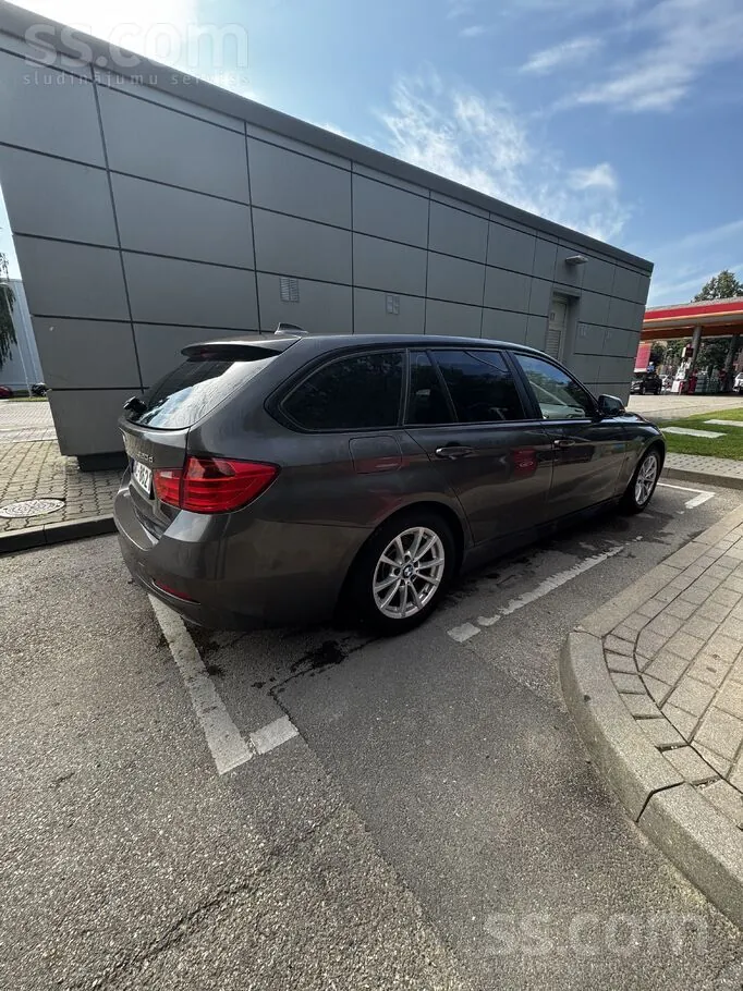 BMW 320D 2015 photo 5