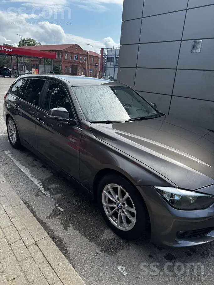 BMW 320D 2015 photo 4