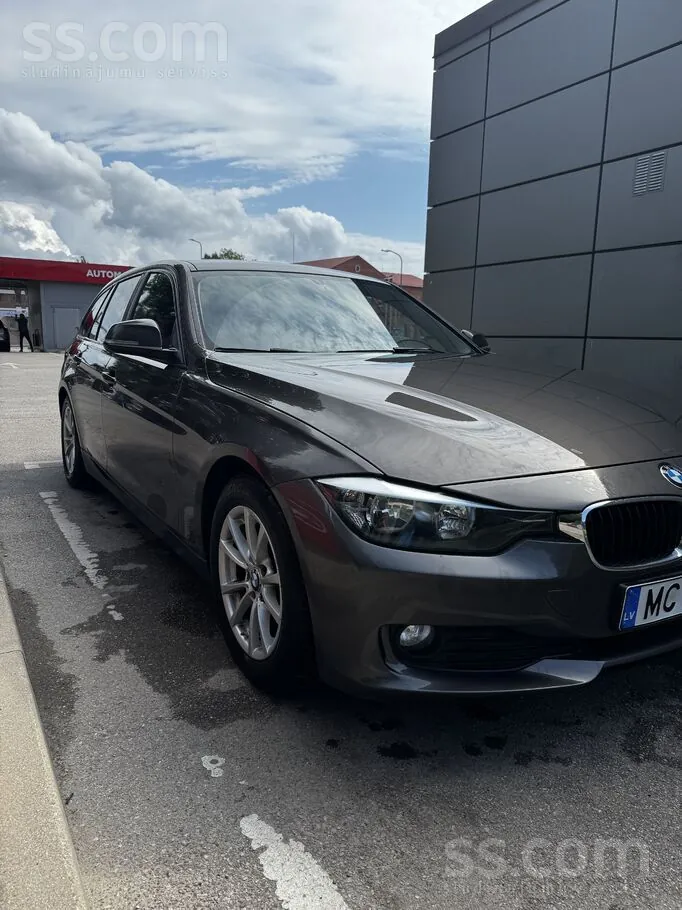 BMW 320D 2015 photo 3