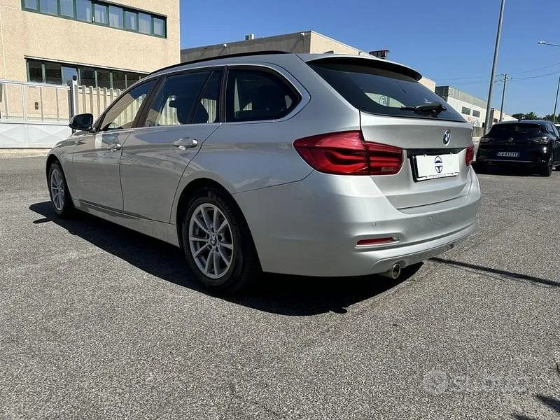 BMW 3 Series 2017 photo 4