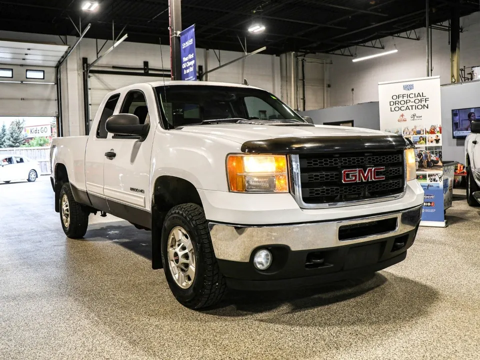 GMC Sierra 2500Hd 2012 photo 3