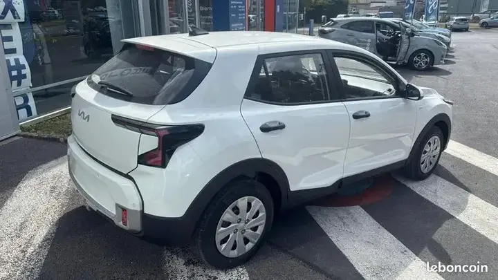 Kia Stonic 2026 photo 5