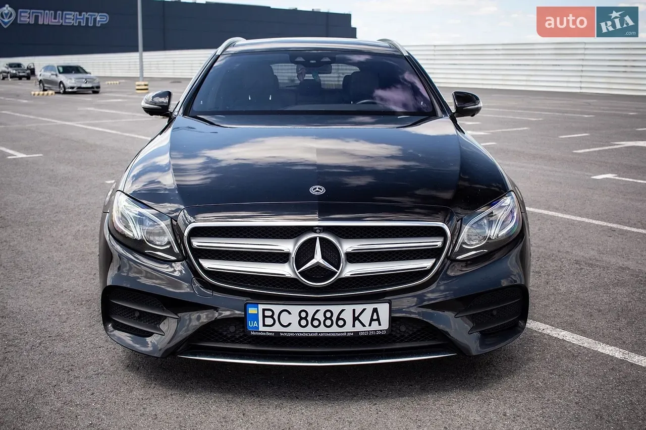 Mercedes-Benz E-Class 2017 photo 2