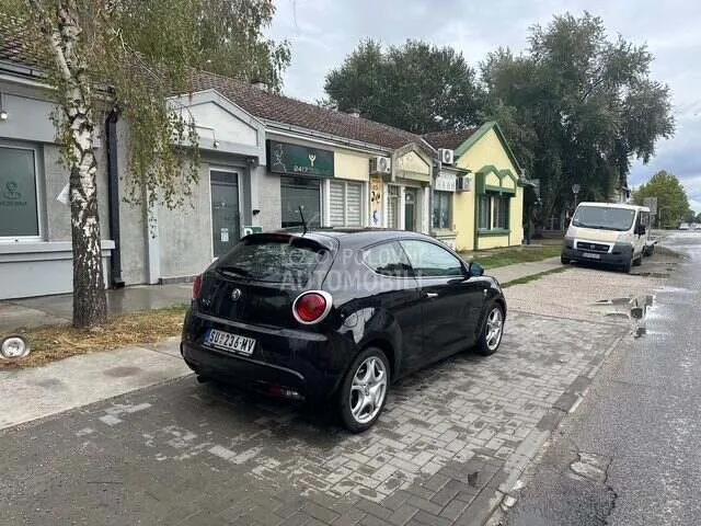 Alfa Romeo Mito 2011 photo 5
