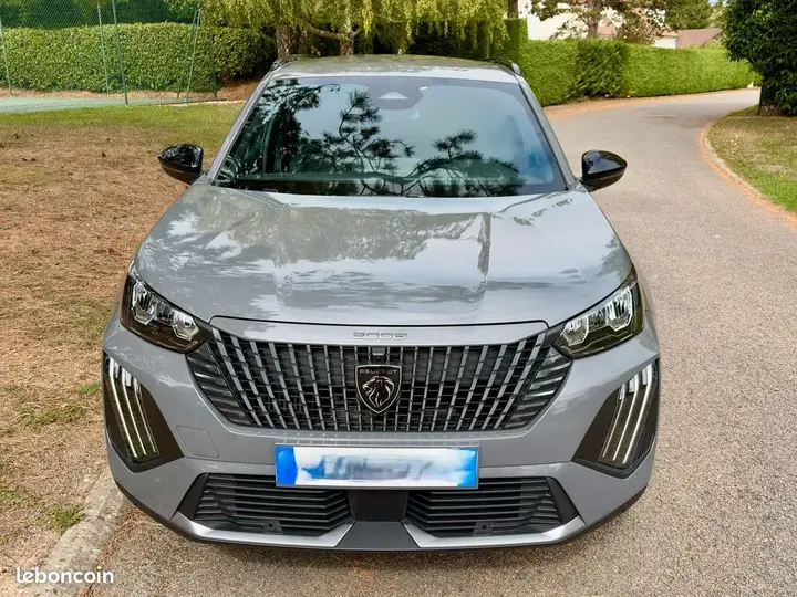 Peugeot 2008 2025 photo 5
