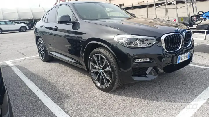 BMW X4 2019 photo 2