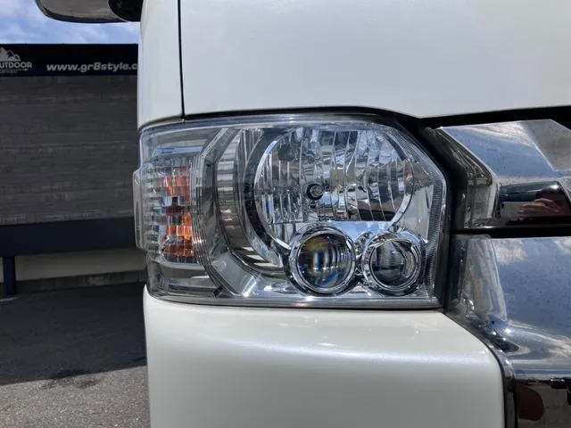 Toyota Hiace 2019 photo 2