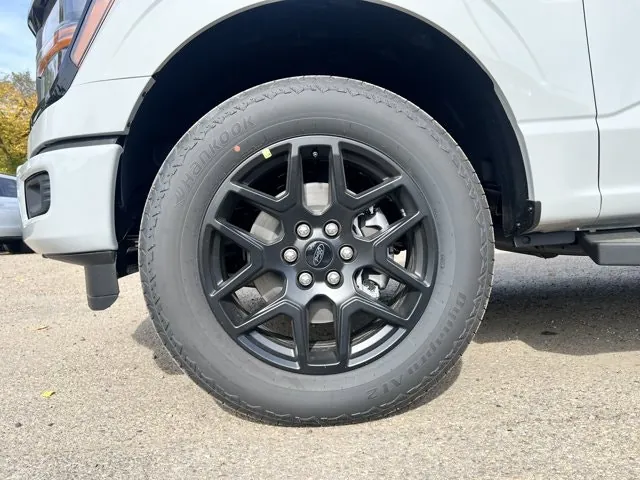 Ford F-150 2026 photo 3