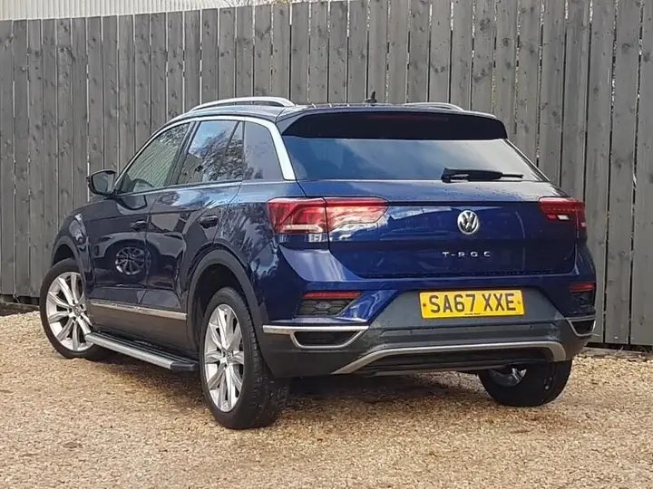 Volkswagen T-Roc 2018 photo 2