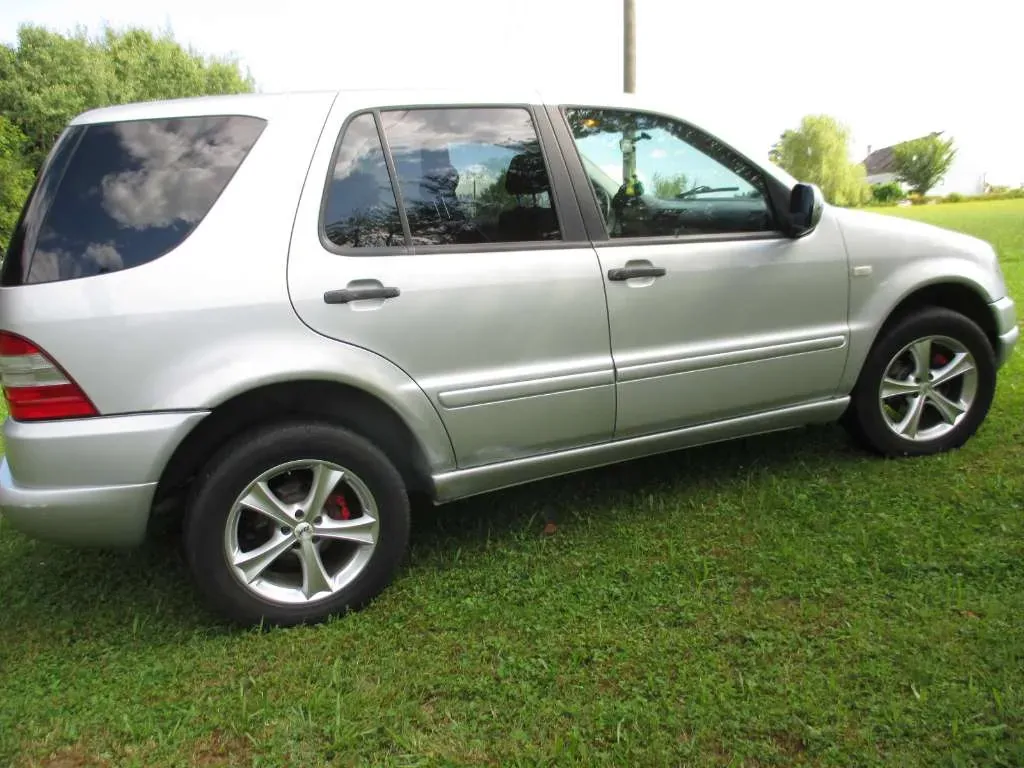 Mercedes-Benz M-Class