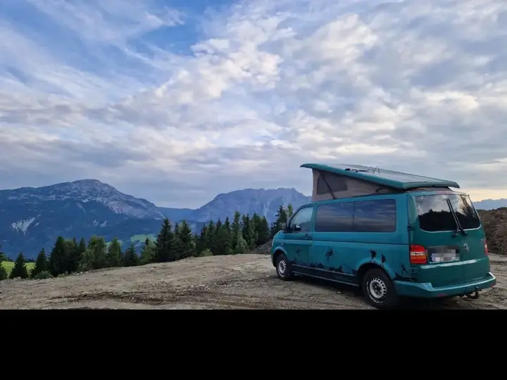 Volkswagen T5 2006 photo 2