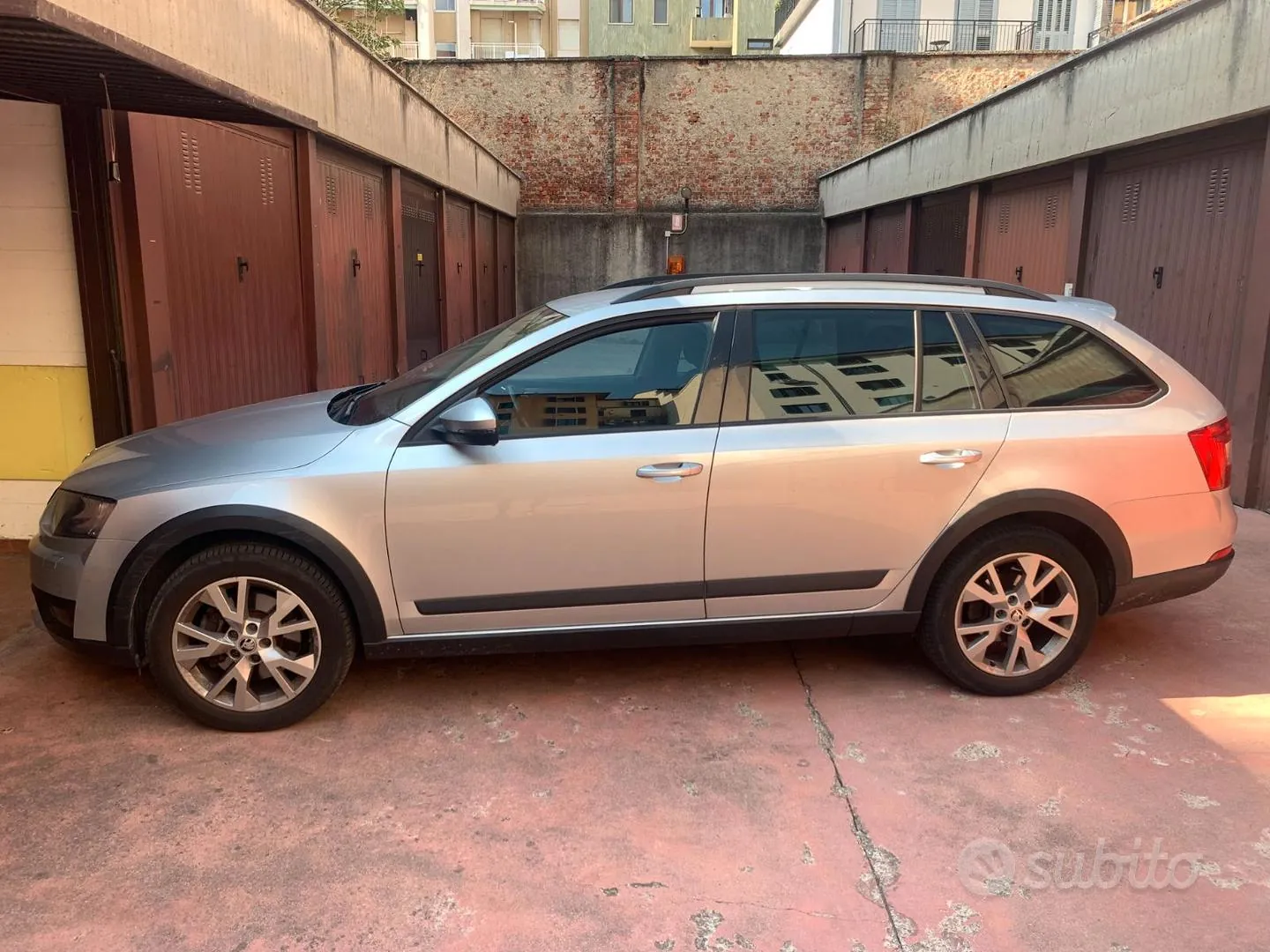 Skoda Octavia 2015 photo 2