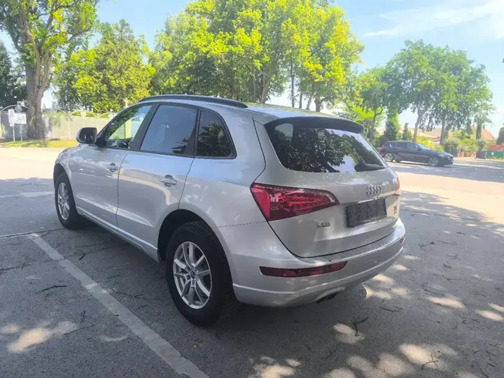Audi Q5 2012 photo 3