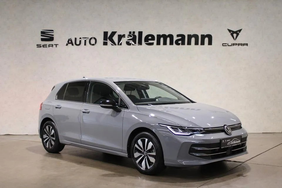 Volkswagen Golf Viii