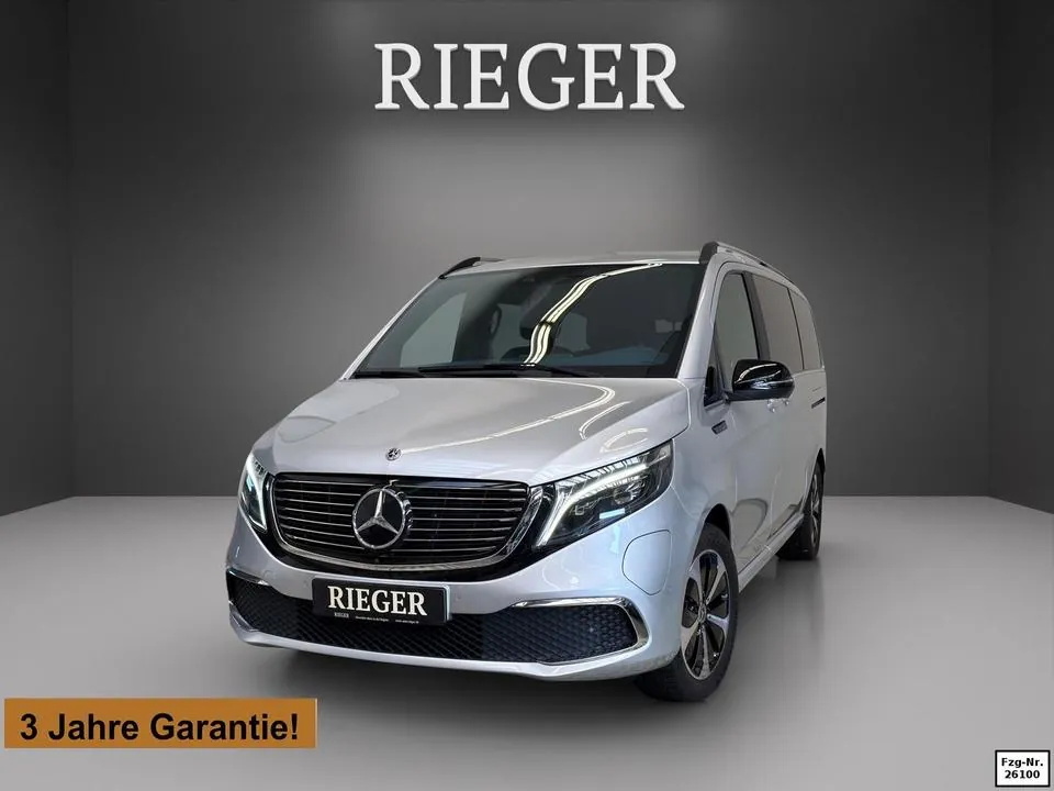 Mercedes-Benz Eqv
