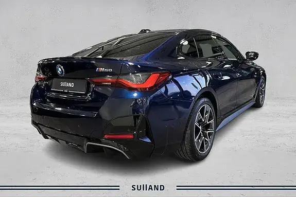BMW I4 2023 photo 5
