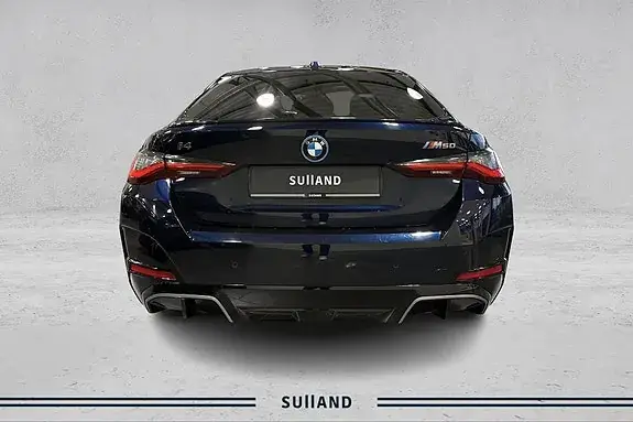 BMW I4 2023 photo 4