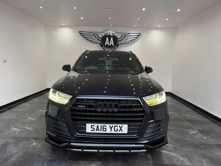 Audi Q7 2016 photo 2