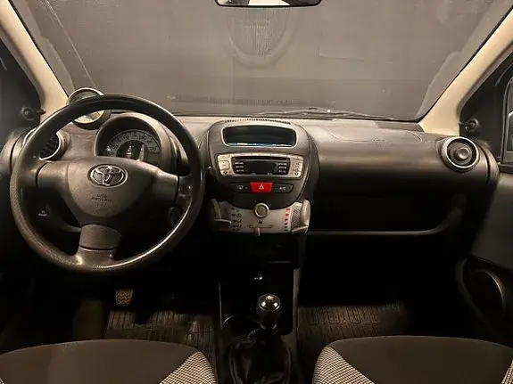 Toyota Aygo 2014 photo 3