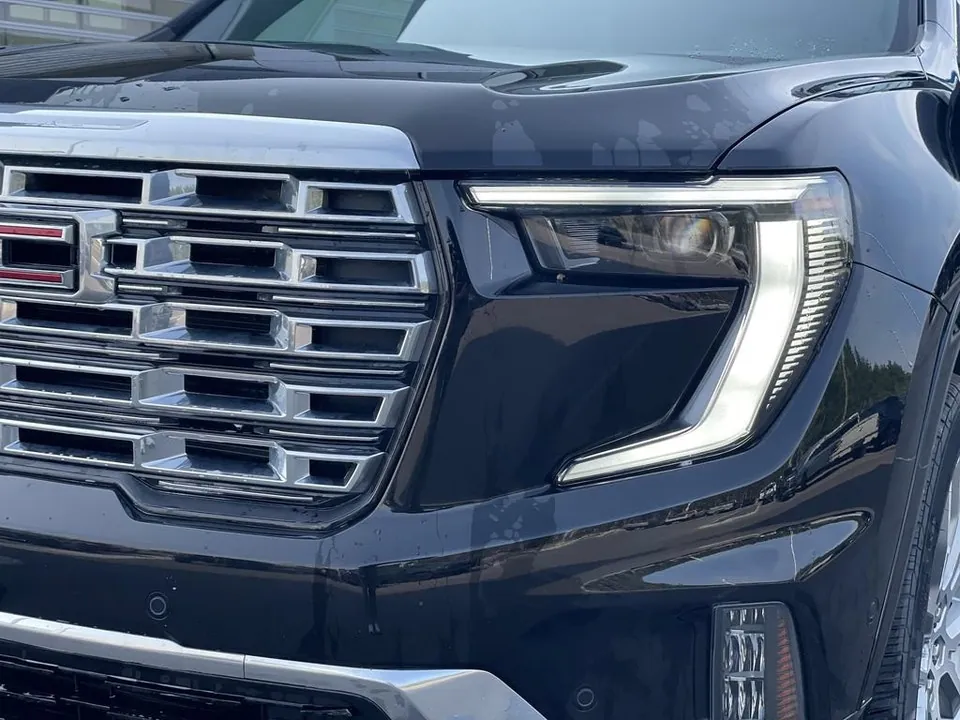 GMC Acadia 2026 photo 3