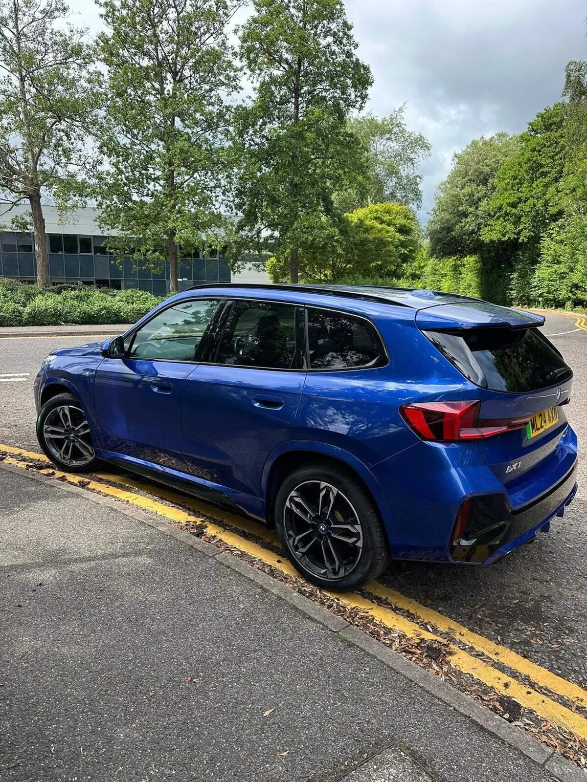 BMW Ix 2024 photo 3