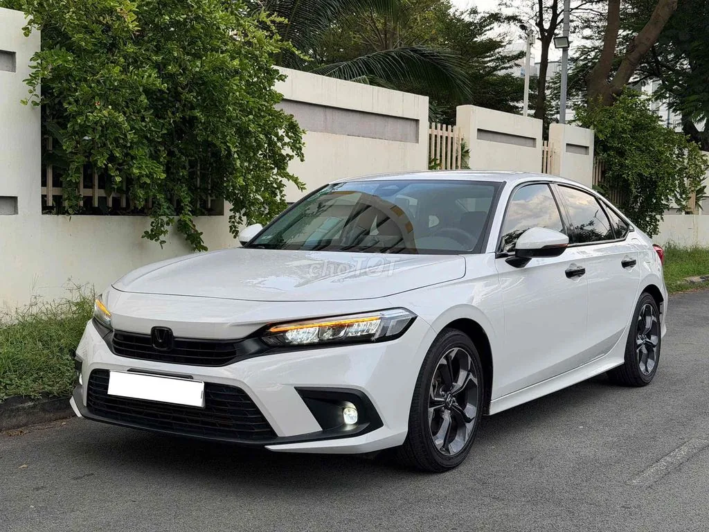 Honda Civic 2023 photo 2