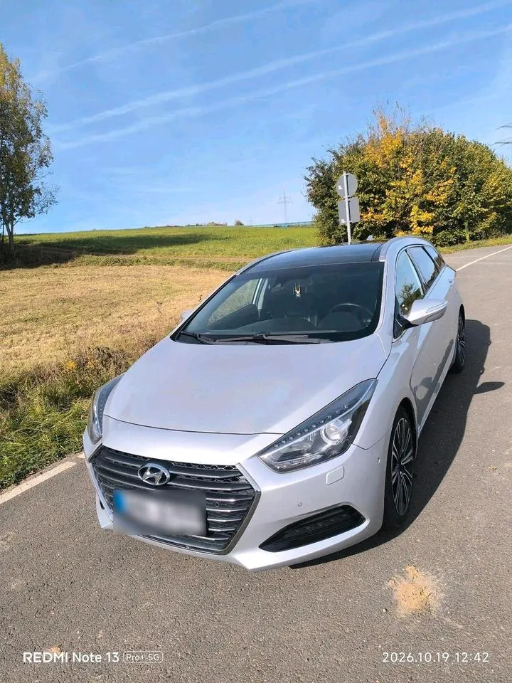 Hyundai I40