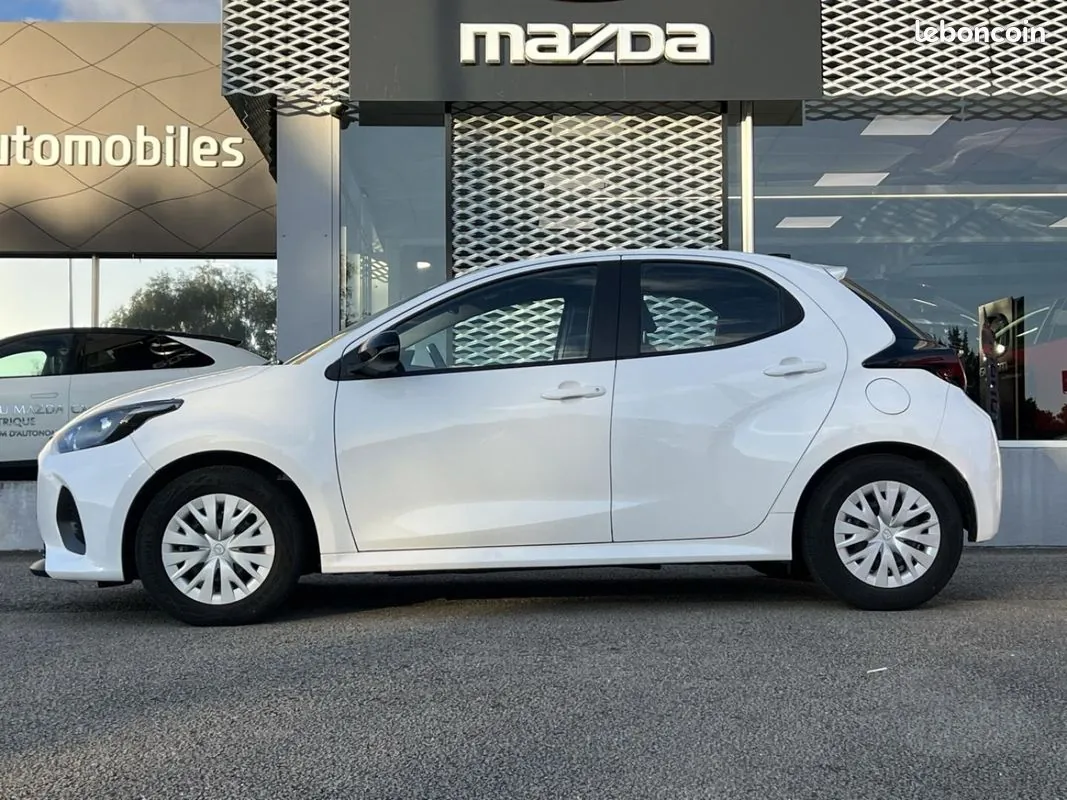 Mazda Mazda 2 2025 photo 4