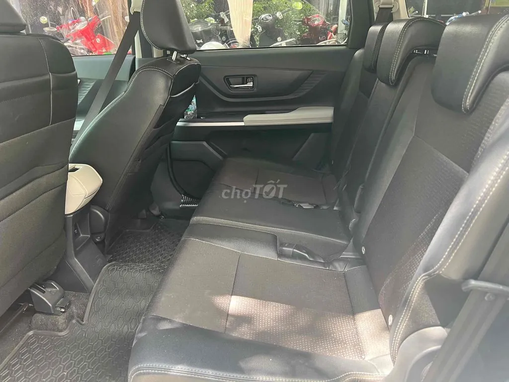 Toyota Veloz Cross 2023 photo 4