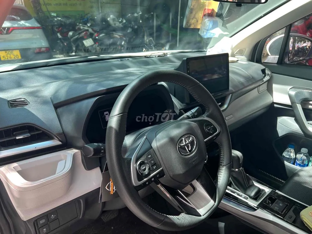 Toyota Veloz Cross 2023 photo 3