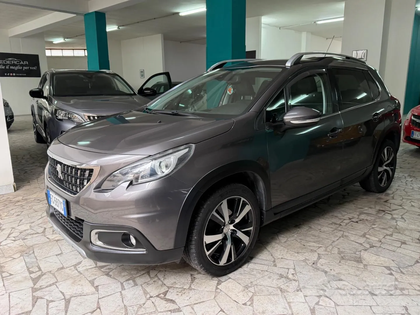 Peugeot 2008 2017 photo 2