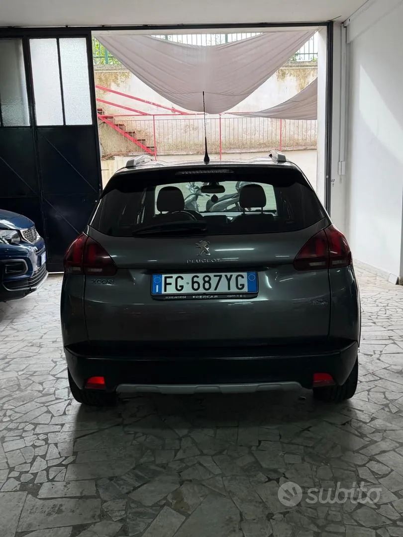 Peugeot 2008 2017 photo 4
