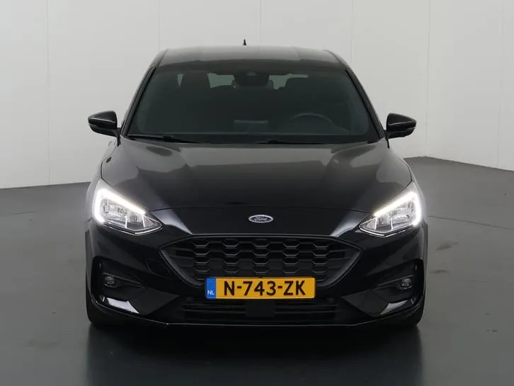 Ford Focus 2022 photo 3