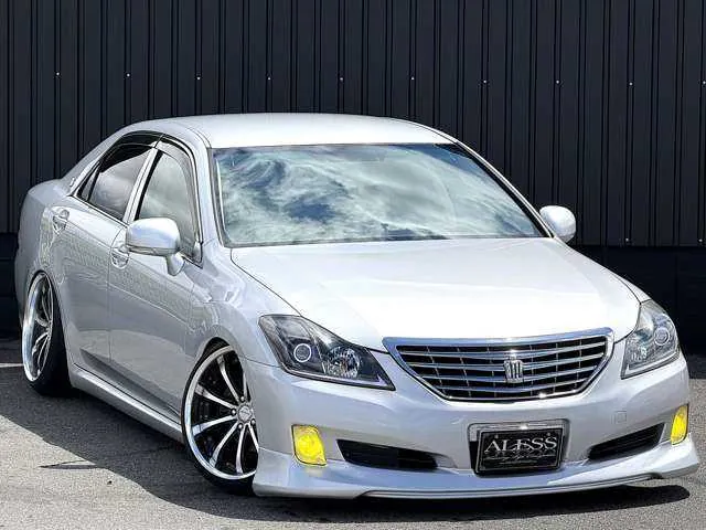 Toyota Crown 2008 photo 2