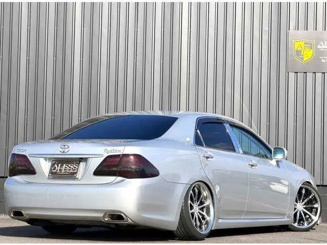 Toyota Crown 2008 photo 3