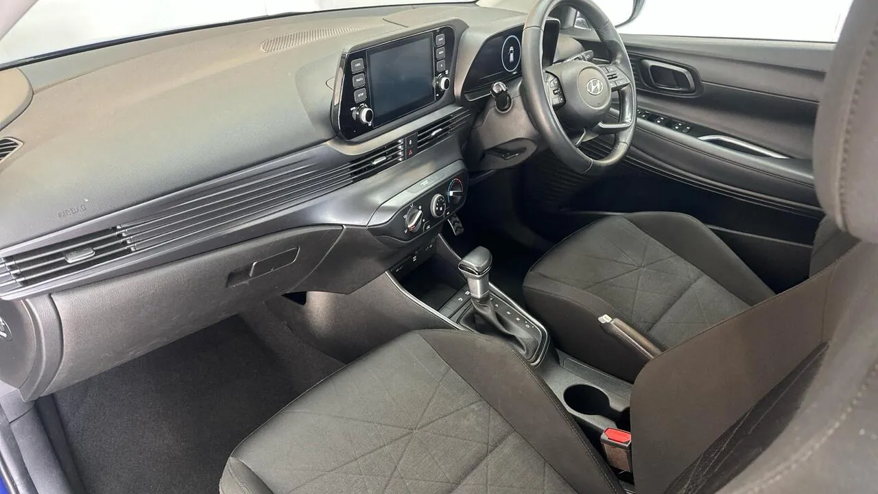Hyundai Bayon 2023 photo 2