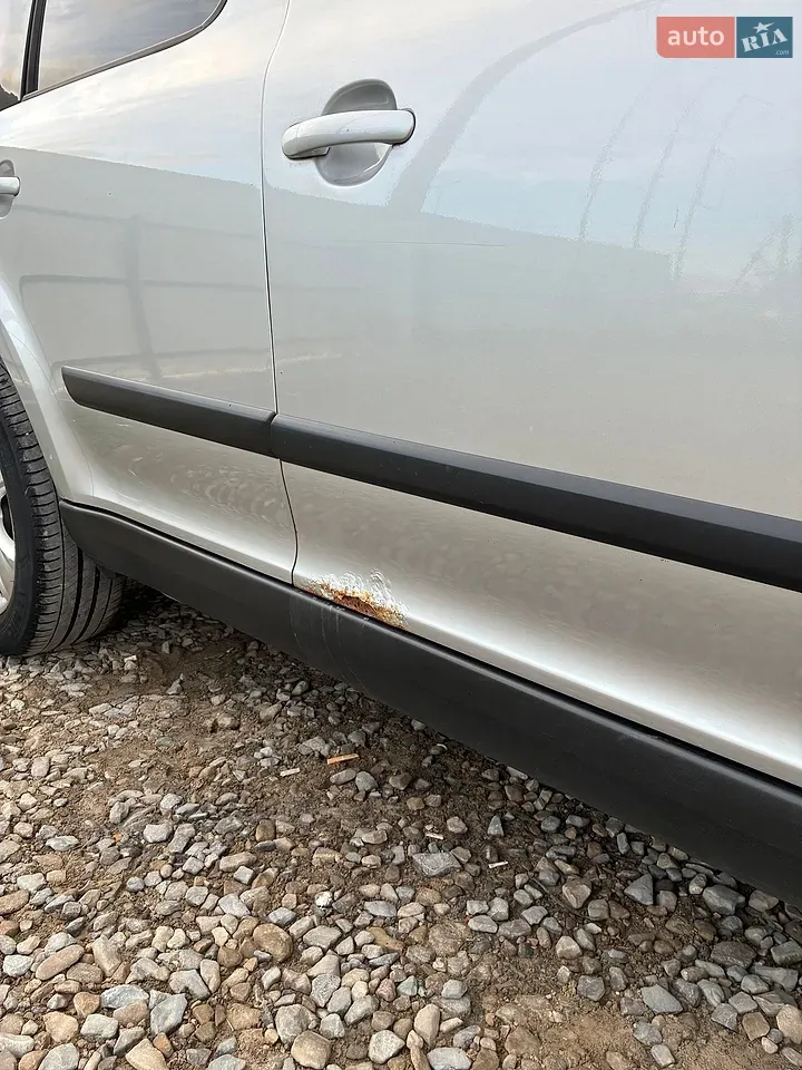 Skoda Yeti 2009 photo 5