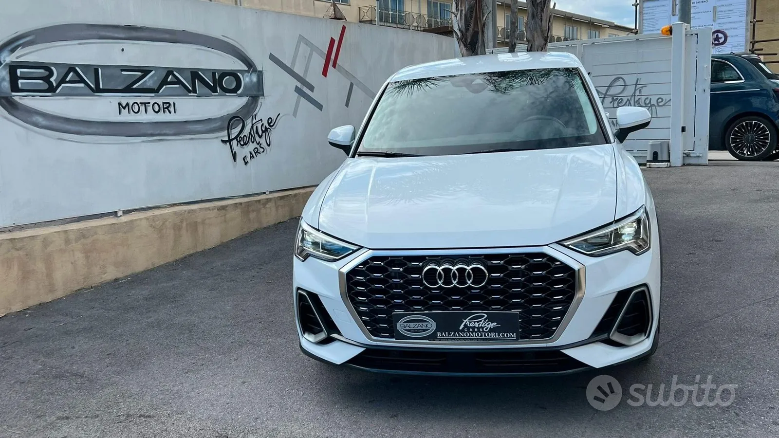Audi Q3 2022 photo 2