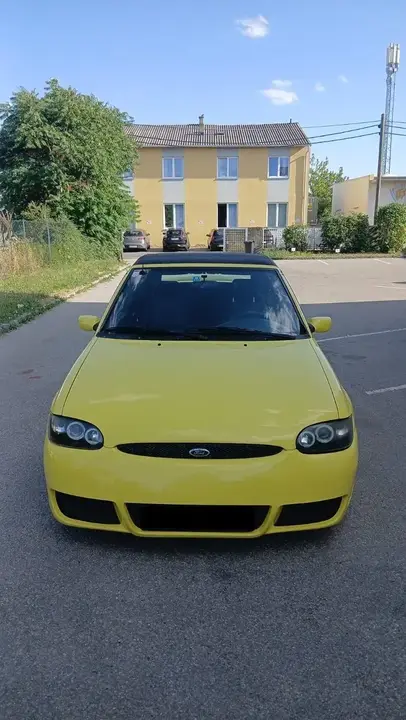 Ford Escort 1997 photo 2
